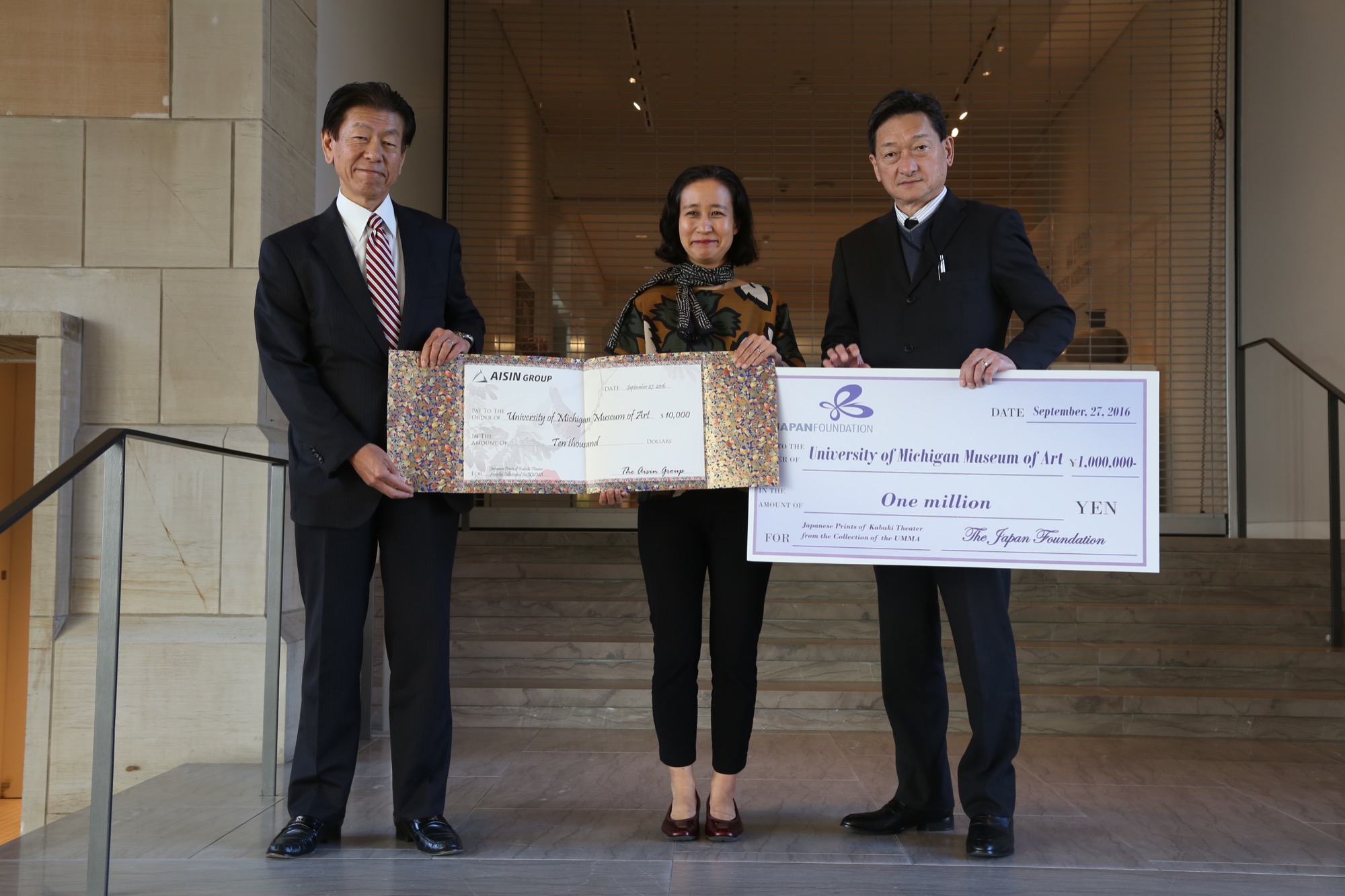 Mr. Takashi Omitsu, Asian Art Curator Natsu Oyobe, and Deputy Consul General Ryoji Noda
